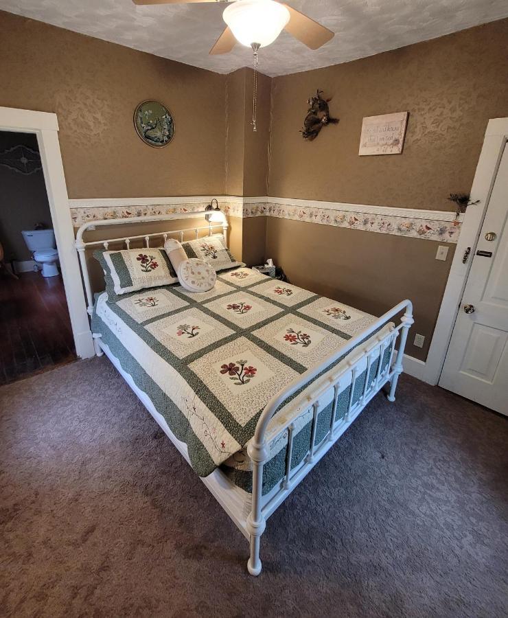 Prairie House Manor Bed And Breakfast De Smet Esterno foto