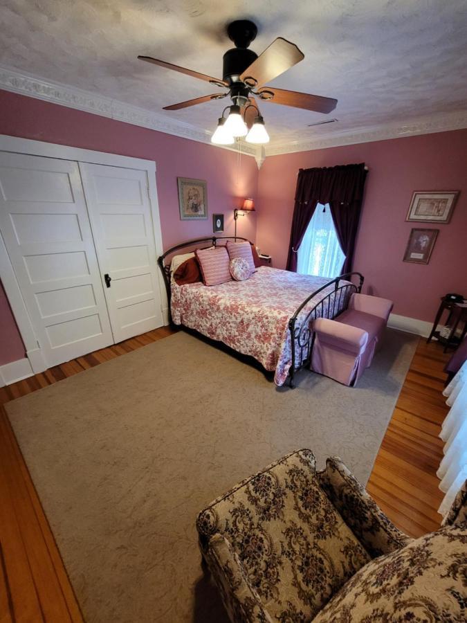 Prairie House Manor Bed And Breakfast De Smet Esterno foto