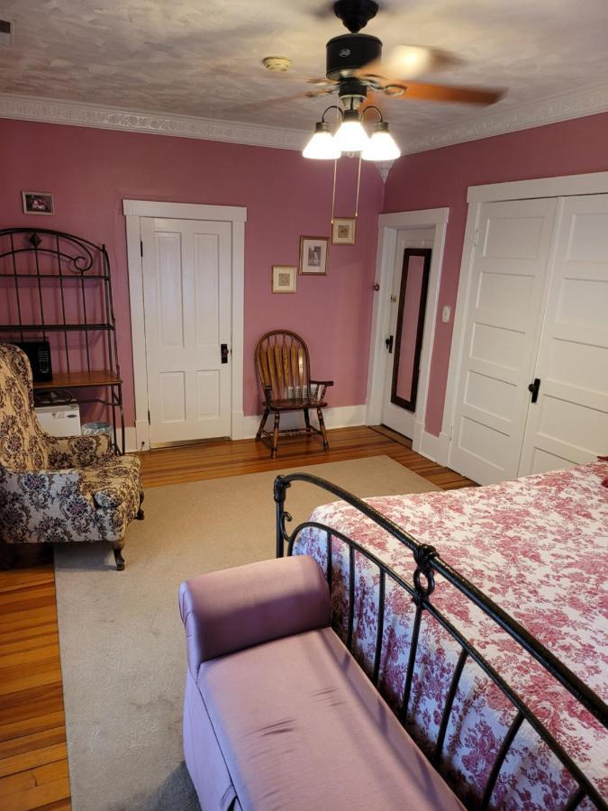 Prairie House Manor Bed And Breakfast De Smet Esterno foto